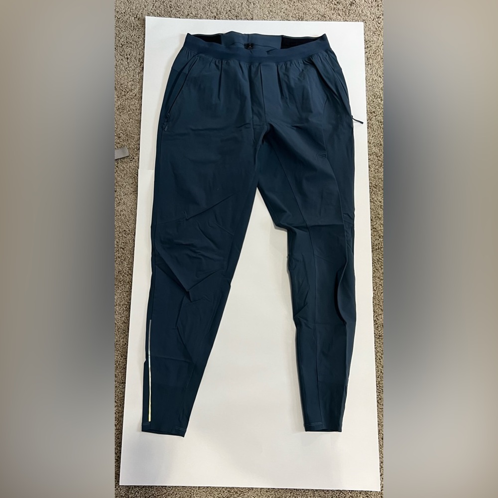 Mens Lululemon pants